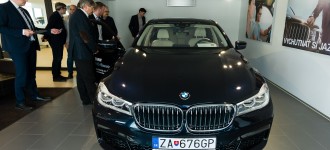 BMW DRIVING LUXURY EXPERIENCE 2016