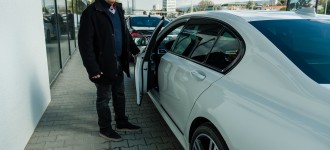 BMW DRIVING LUXURY EXPERIENCE 2016
