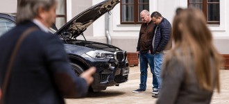 BMW DRIVING LUXURY EXPERIENCE 2016
