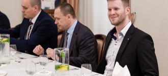 BMW DRIVING LUXURY EXPERIENCE 2016