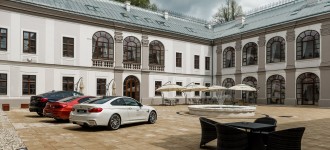BMW DRIVING LUXURY EXPERIENCE 2016