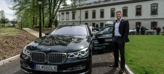 BMW DRIVING LUXURY EXPERIENCE 2016