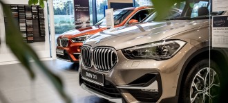 Pozvánka na dni BMW M s premiérou BMW X3 M a BMW X4 M 1.-12.8 v MD-Bavaria Žilina.