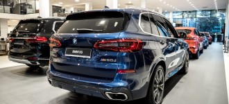 Pozvánka na dni BMW M s premiérou BMW X3 M a BMW X4 M 1.-12.8 v MD-Bavaria Žilina.