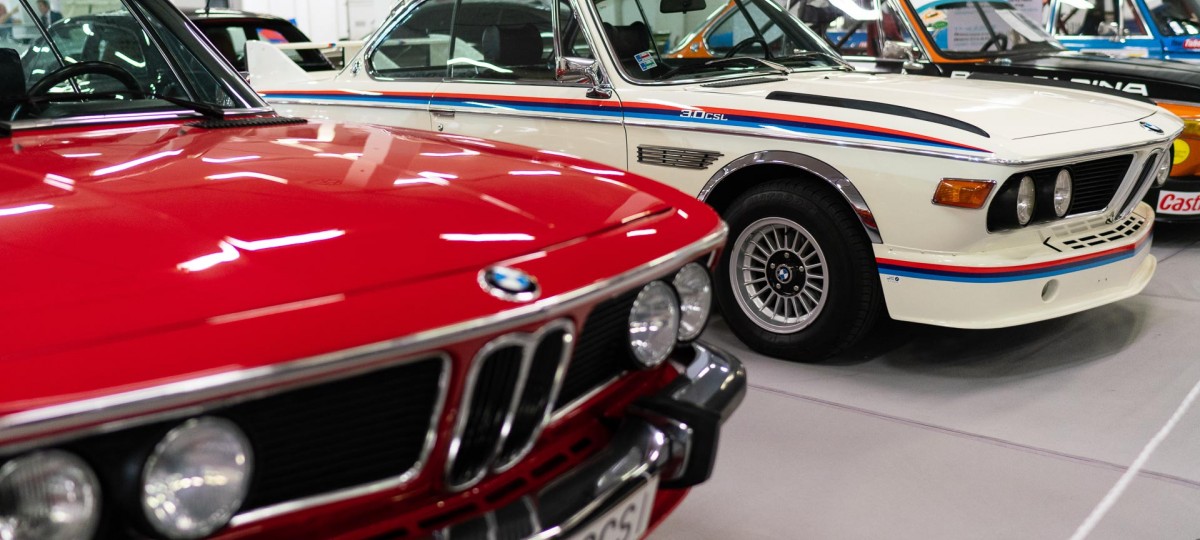 BMW Veteran Club Bratislava Slovakia pripravil v Inchebe fascinujúcu expozíciu plnú legiend.
