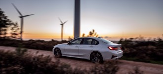 Nové BMW 330e Sedan.