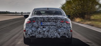 Nové BMW radu 4 Coupé vo finálnej fáze skúšok jazdnej dynamiky.